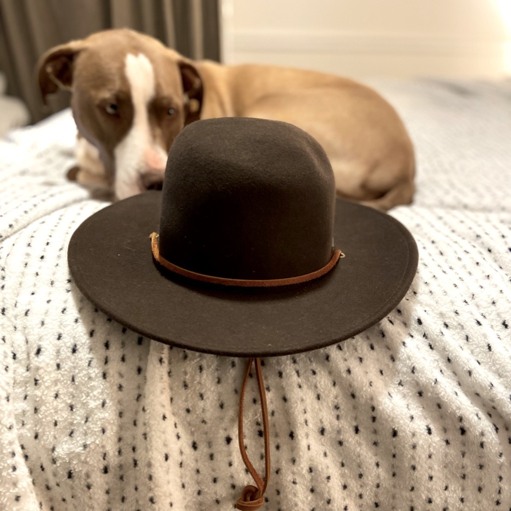 GIGI PIP hat